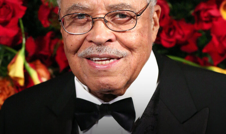 James Earl Jones, Who Was Raised by ‘The Most Racist’ Person, Found True Love with a White Woman — Details