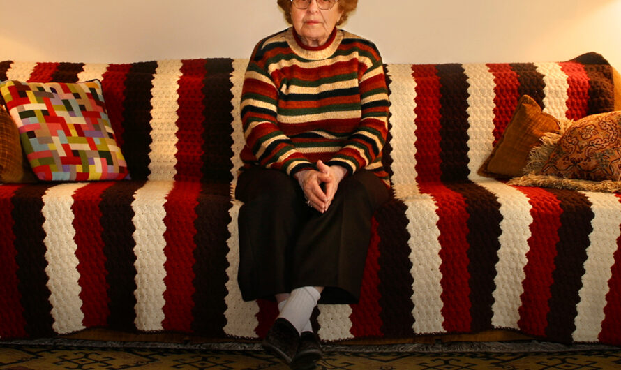 I Wrote My Son Daily from a Nursing Home with No Reply until a Stranger Came to Take Me Home — Story of the Day